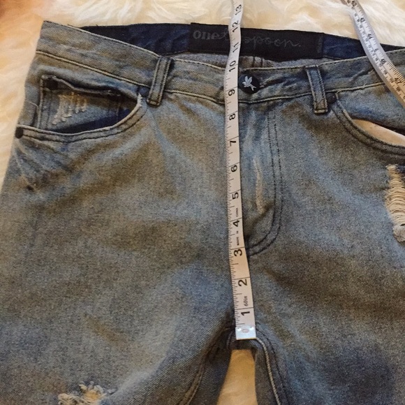 🌺RARE distressed jeans🌺 - Picture 4 of 8